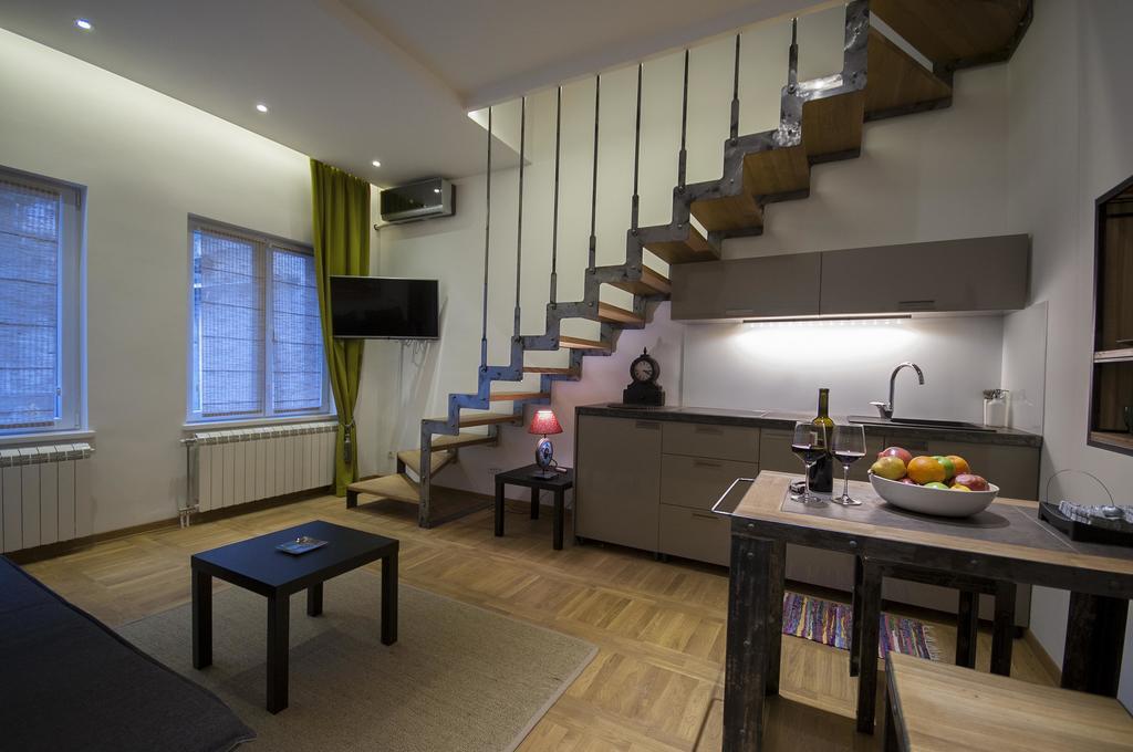 Green And Blue Garden Apartments Belgrado Exterior foto